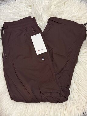 Lululemon Dance Studio Relaxed Fit Mid Rise Cargo Pant